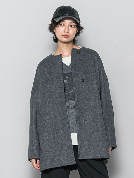 ライトジャージメルトンノーカラーミドルコート