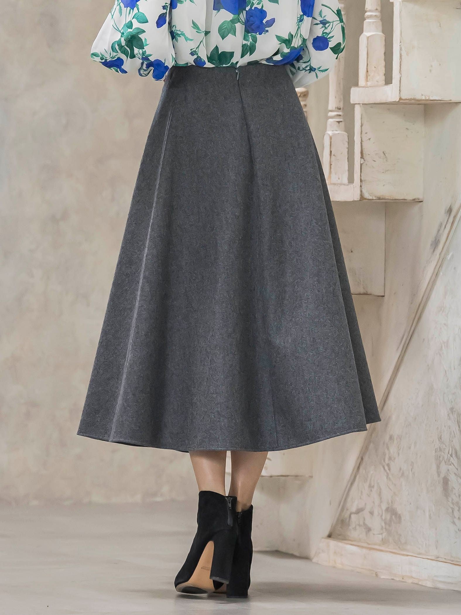 メルトンサーキュラースカート