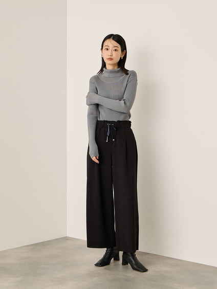 調温バックボタンハイネックニット≪手洗い可能≫