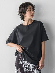 【大きいサイズ】バックサテン切り替えスムースカットソー