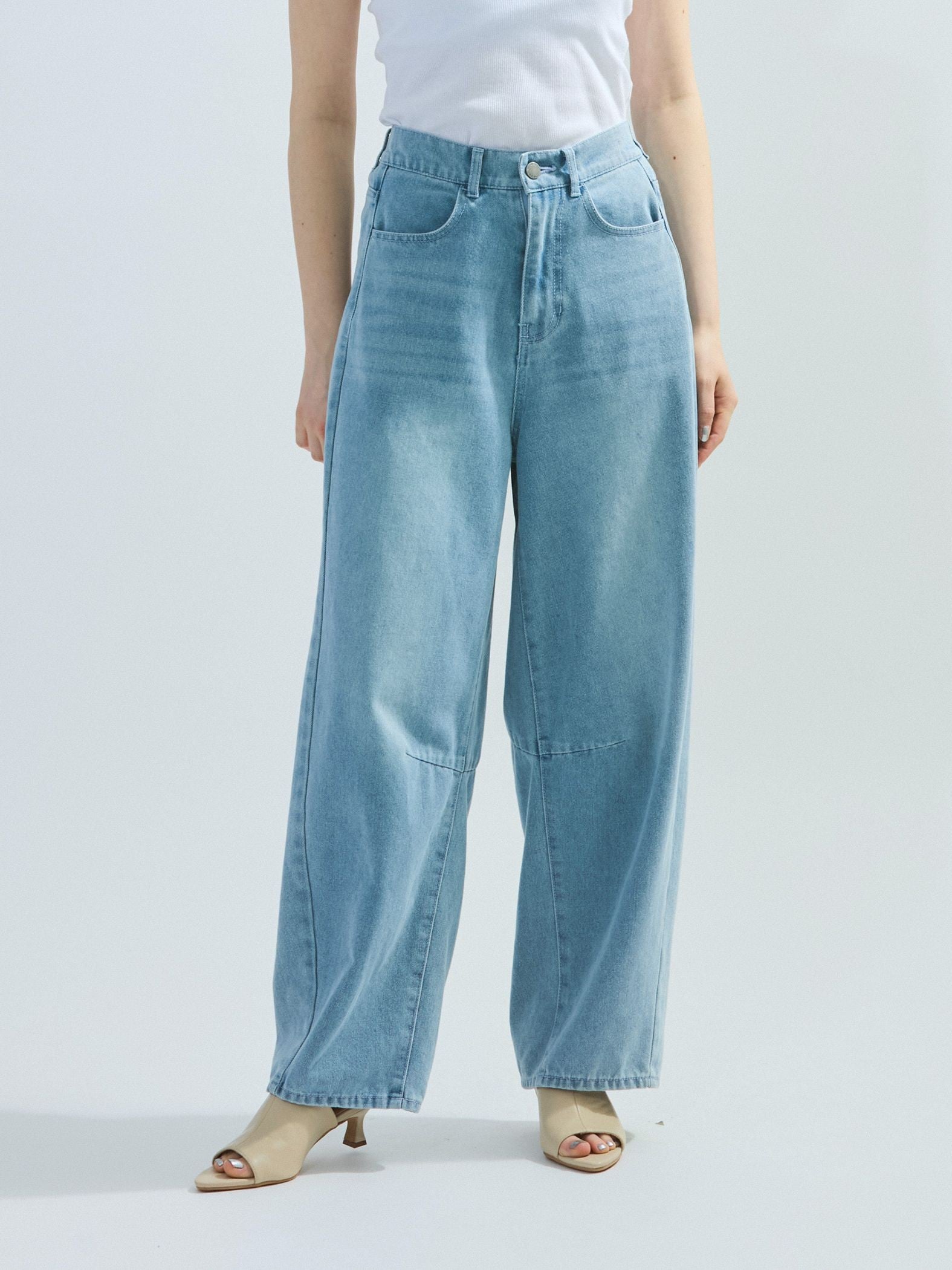 カーブデニムパンツ≪洗濯機で洗える≫