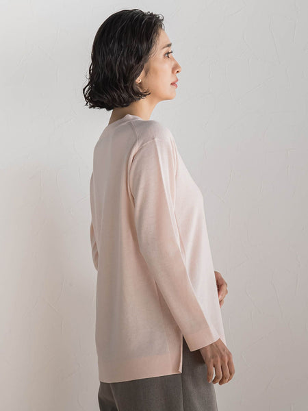 ファインウールVネックニット