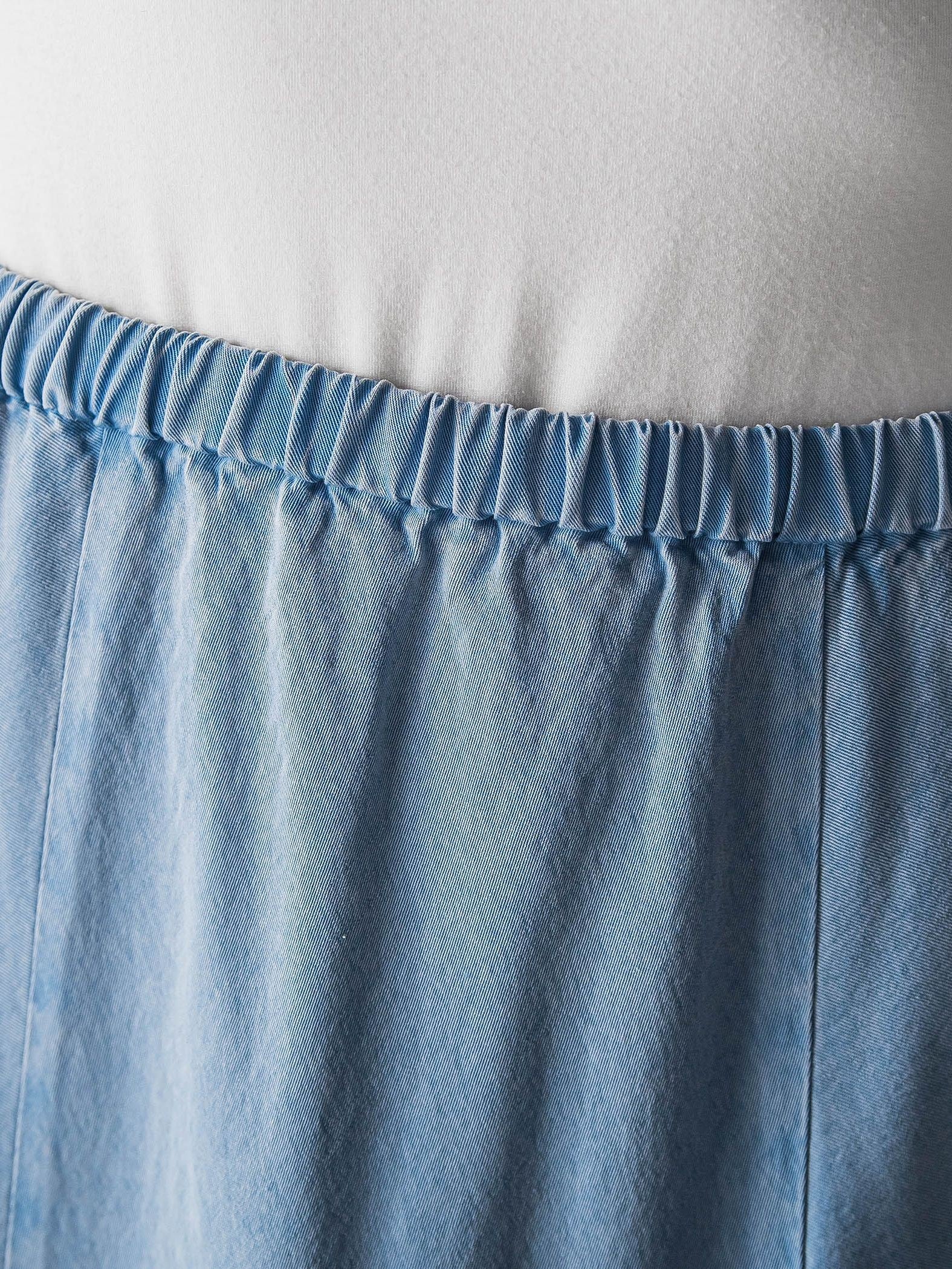 【40周年限定】カラーデニムセミフレアスカート