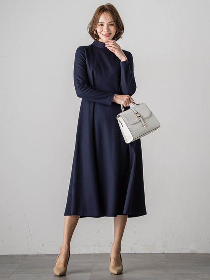 【WEB限定カラーあり/新色追加】ルミナリー圧縮スムースワンピース