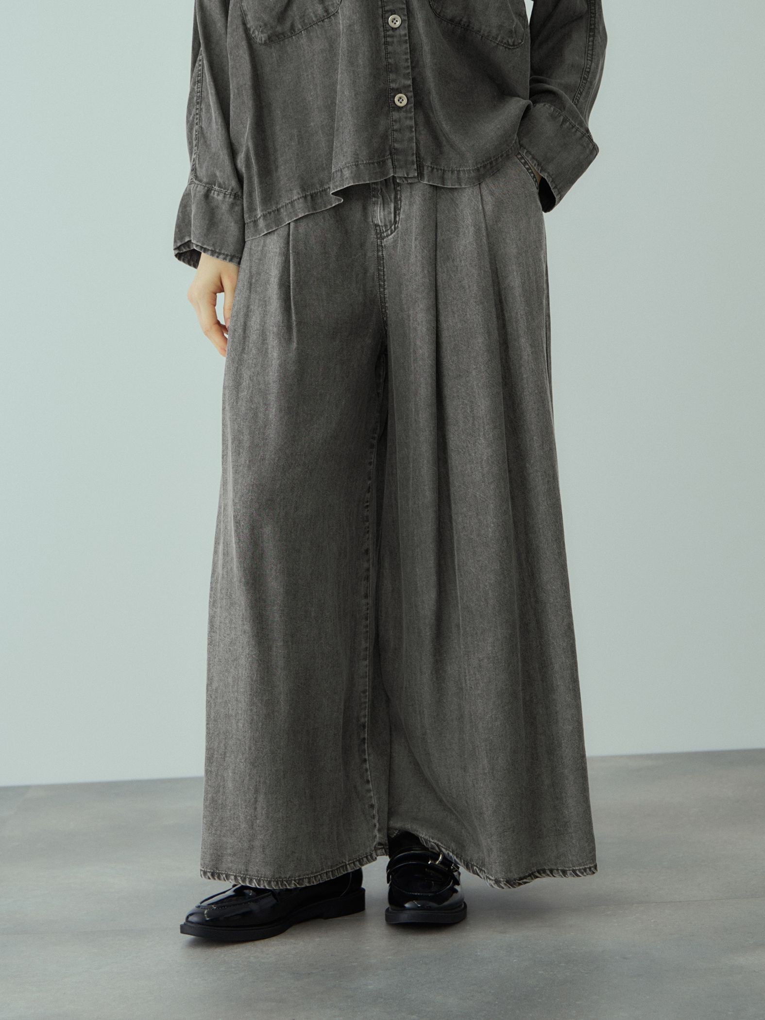 バイオシルクタックフレアパンツ≪洗濯機で洗える≫