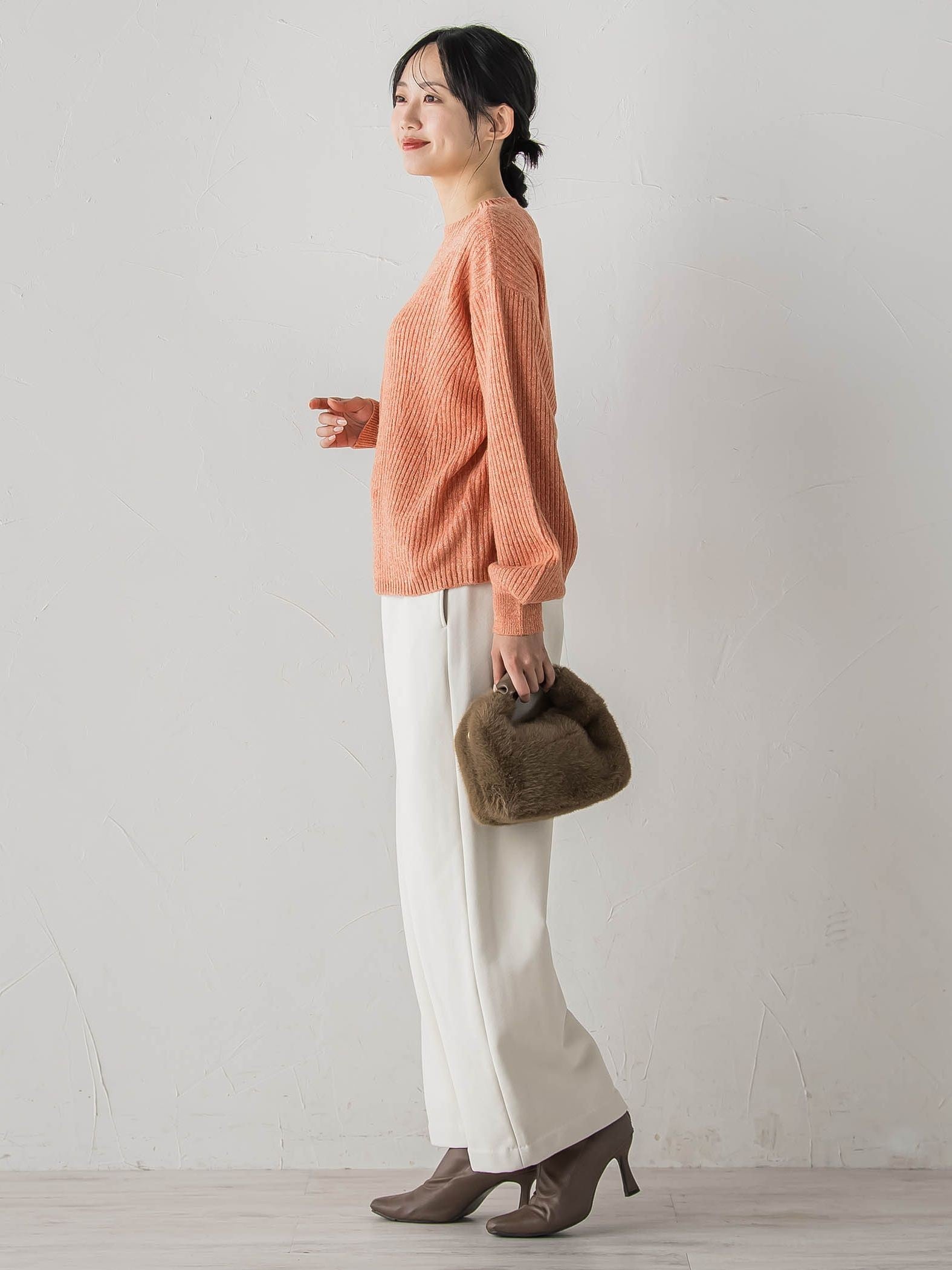 【WEB限定カラーあり】ラメボトルネックプルオーバー≪手洗い可能≫