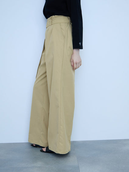 【大人の抜け感】ツイルチノワイドパンツ