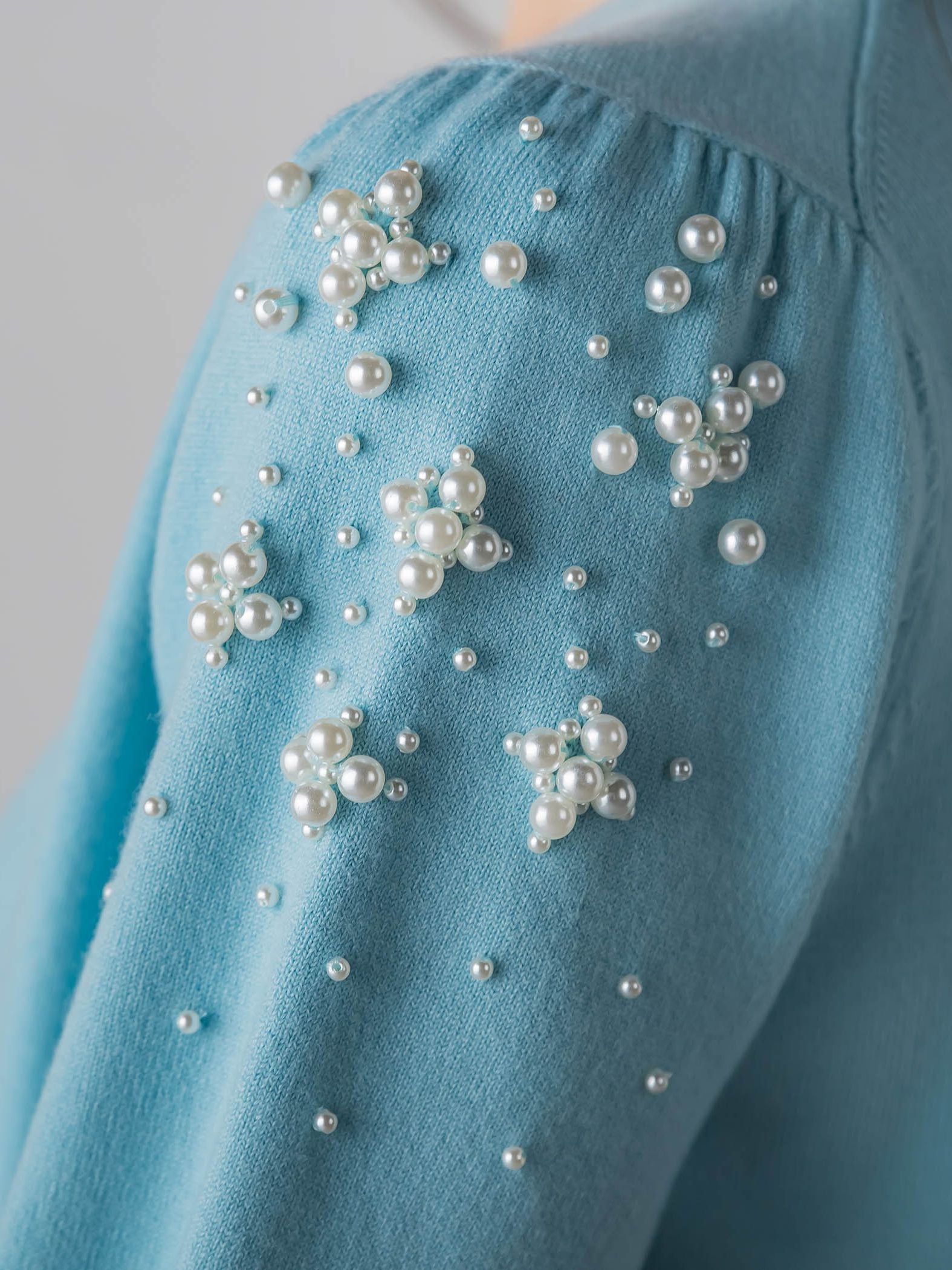 ショルダービジューニット