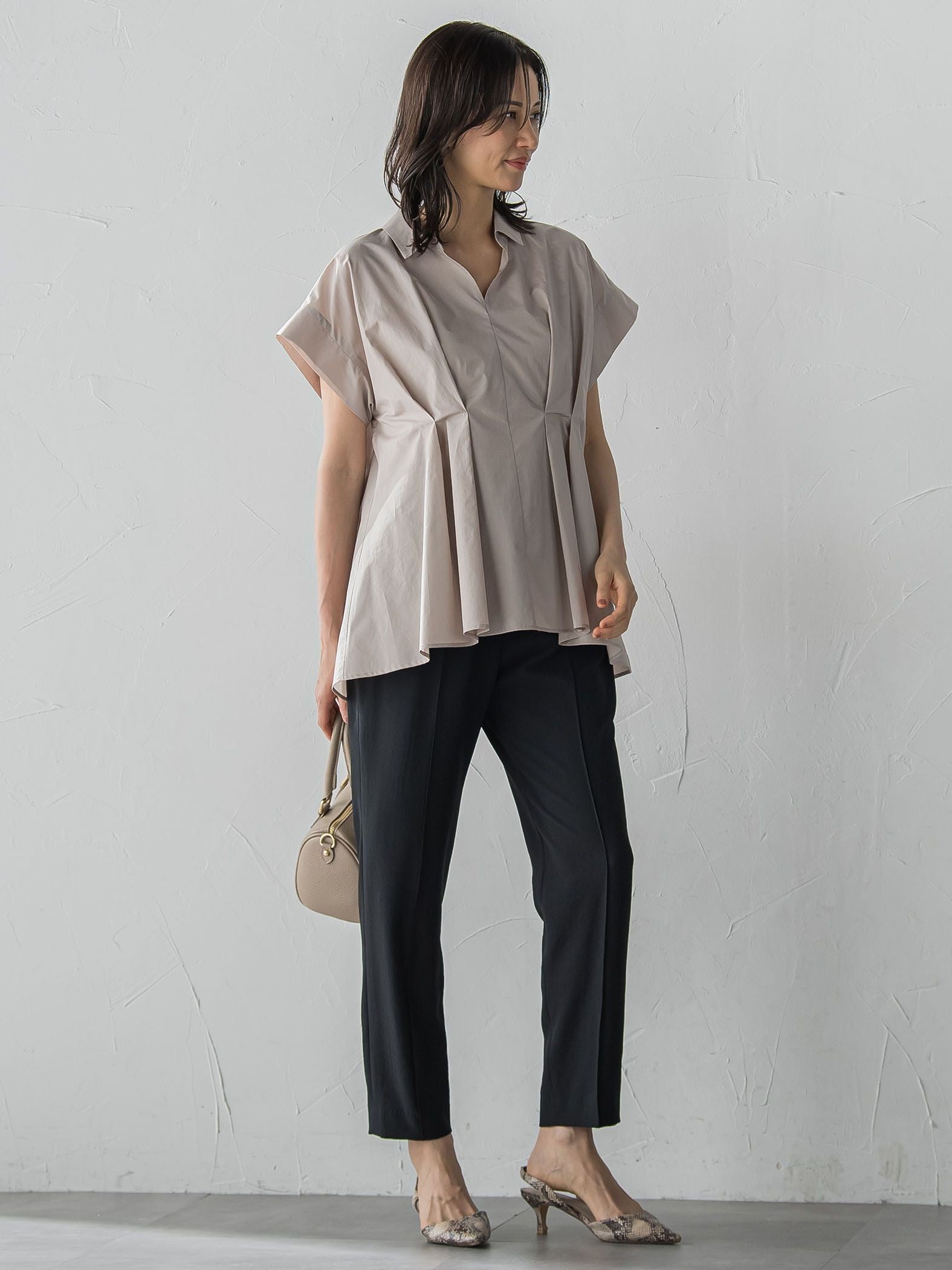 タイプライターペプラムブラウス≪洗濯機で洗える≫