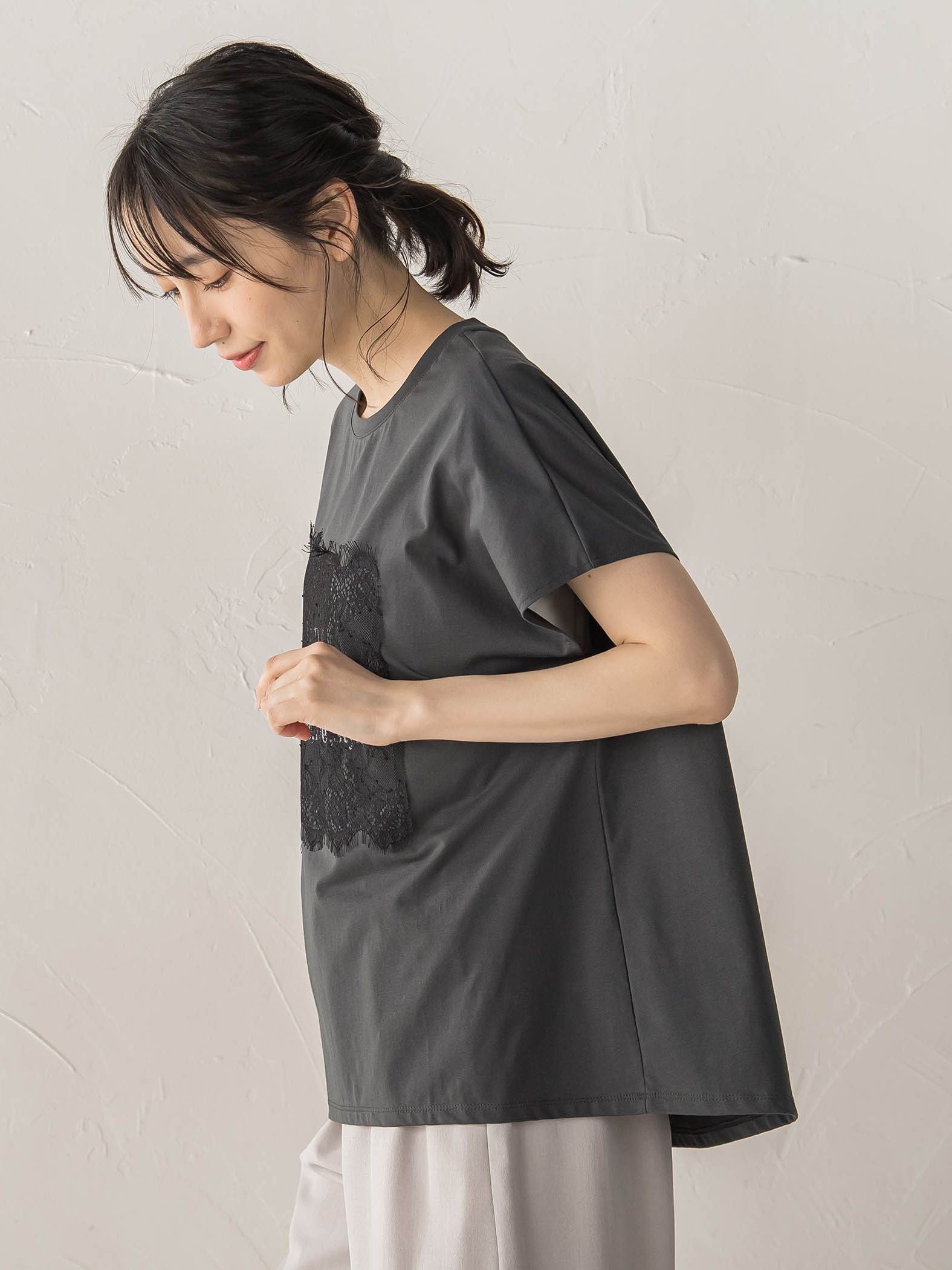 レースたたき付けプリントTシャツ