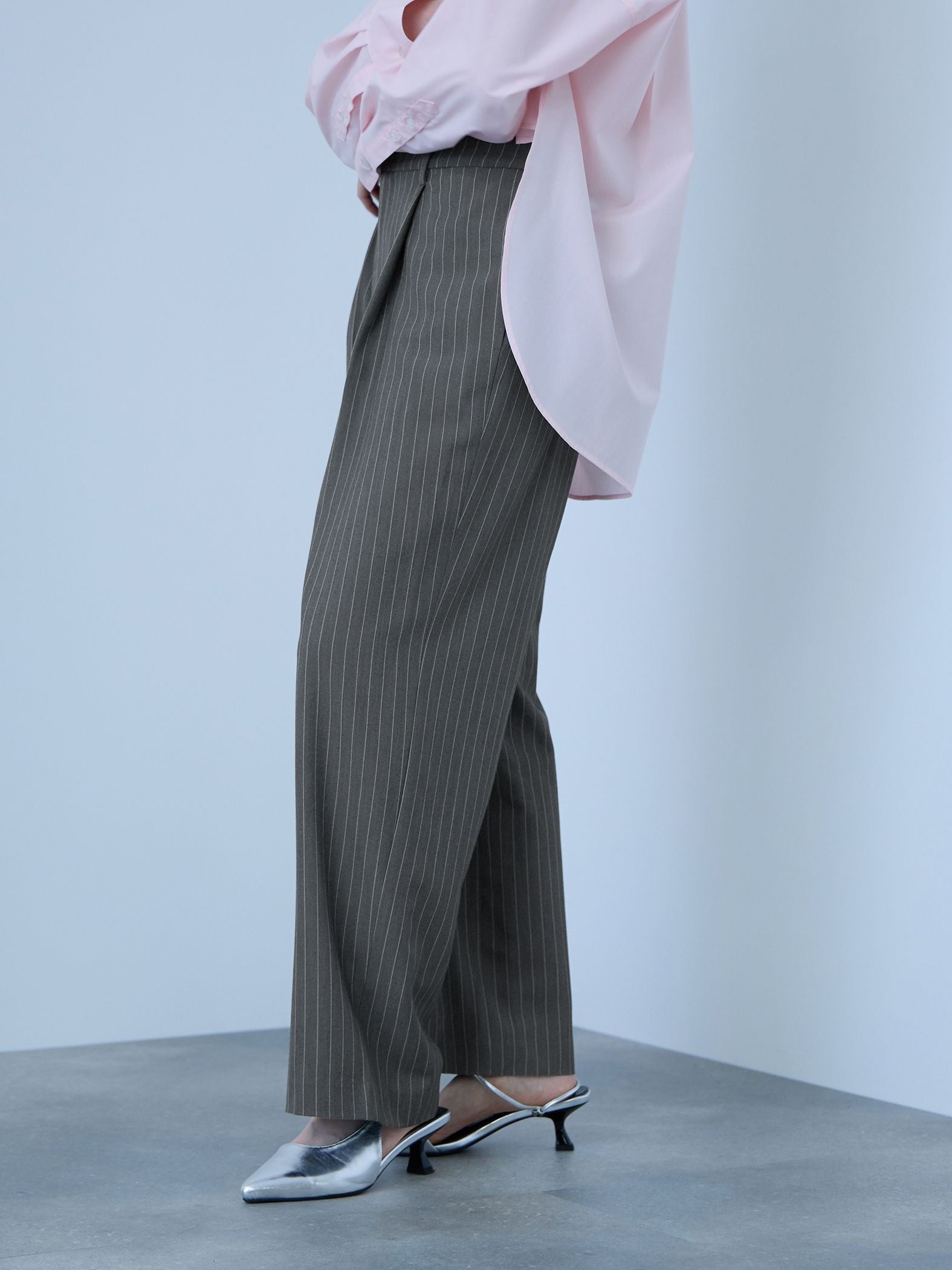 サイドポケットワイドタックパンツ