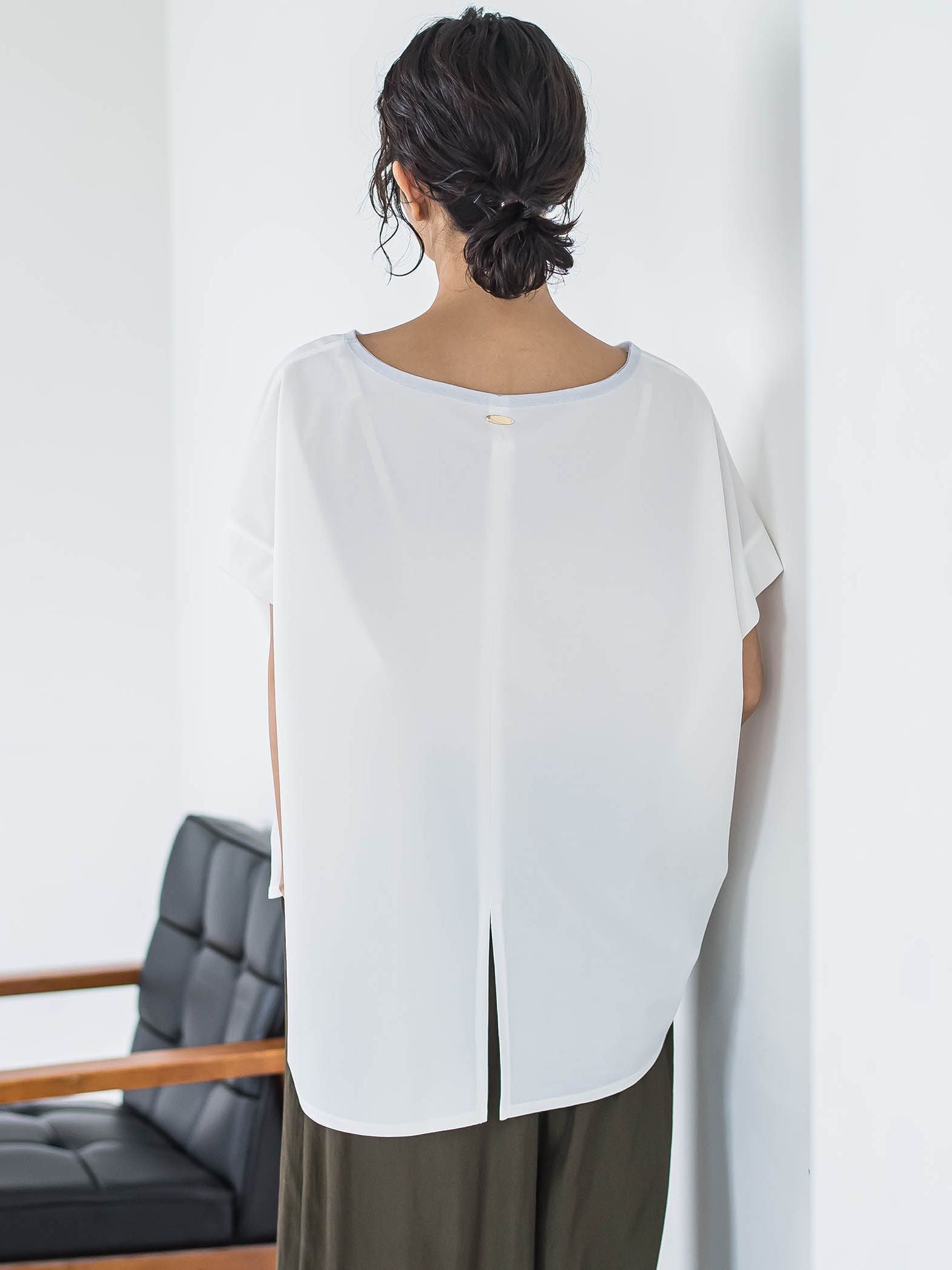 【WEB限定】ゆったりシルエットカットソー≪洗濯機で洗える≫