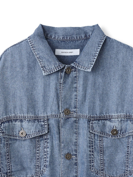 ゆれるデニムジャケット