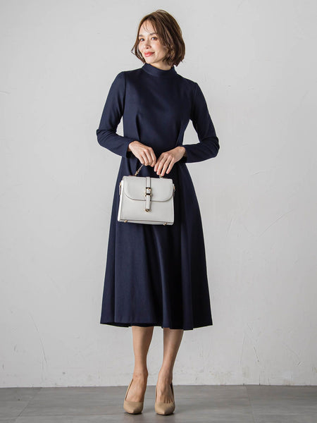 【WEB限定カラーあり/新色追加】ルミナリー圧縮スムースワンピース