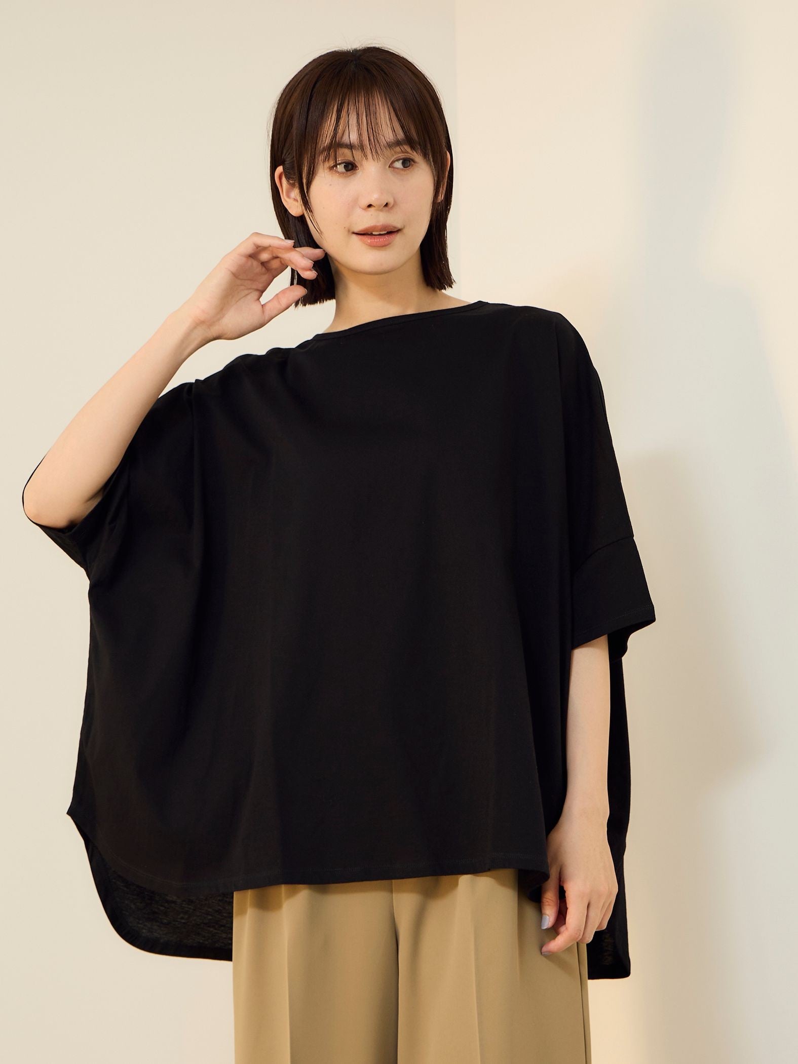【機能するミニマル服】ポンチョTシャツ