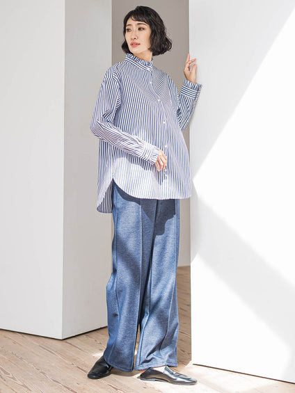 ネックフリルブラウス