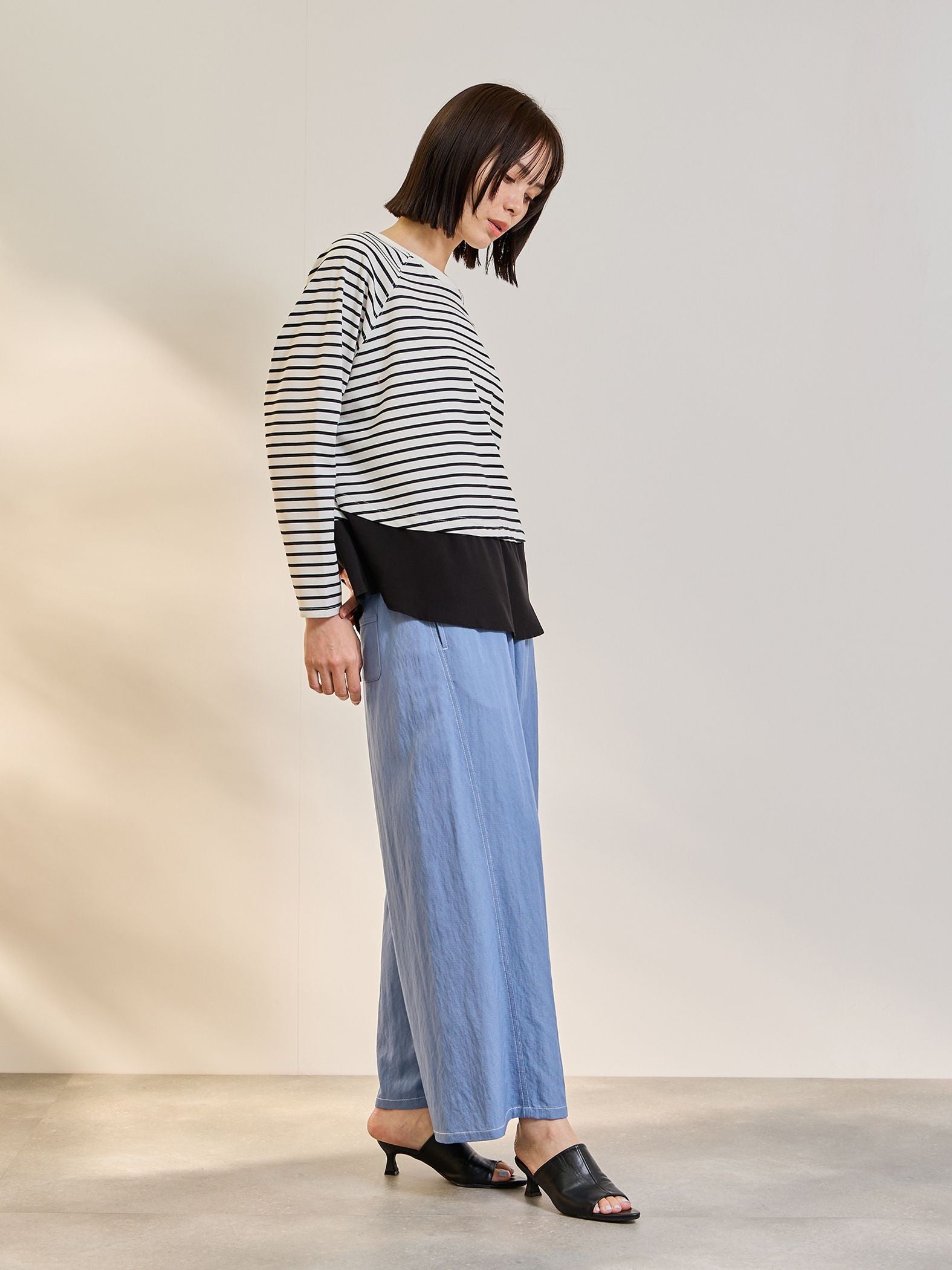 ポンチローマ異素材ラウンドヘムカットソー