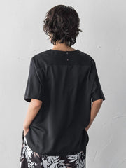 バックサテン切り替えスムースカットソー