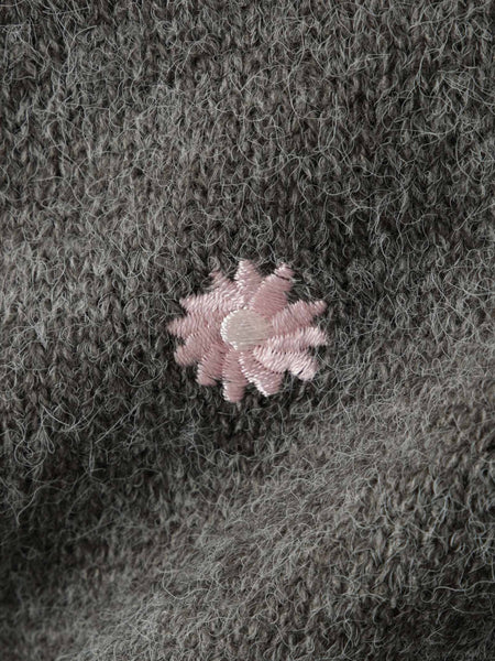 マーガレット刺繍ニットプルオーバー≪手洗い可能≫