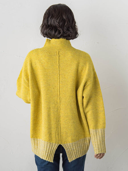 【WEB限定】”ふんわり配色の”もっちりハイネックニット