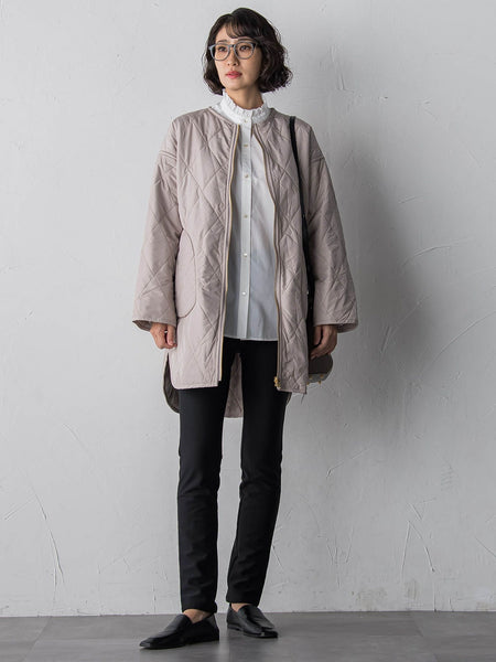 ネックフリルブラウス