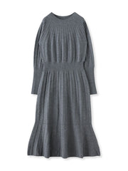 ニットワンピース