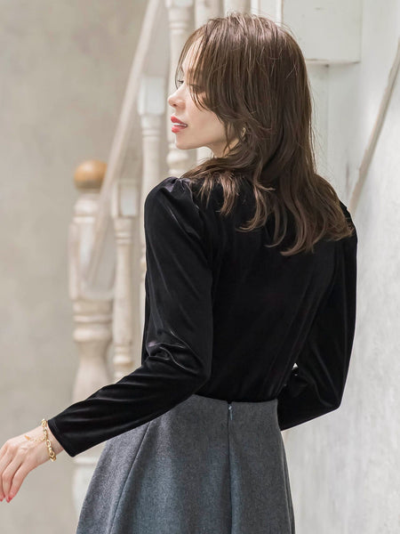 パフ袖ベロアカットソー≪手洗い可能≫