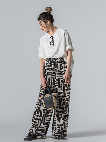 【WEB限定】箔ロゴカットソー≪手洗い可能≫