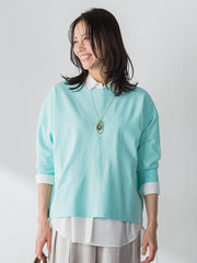 バックボタンデザインニット