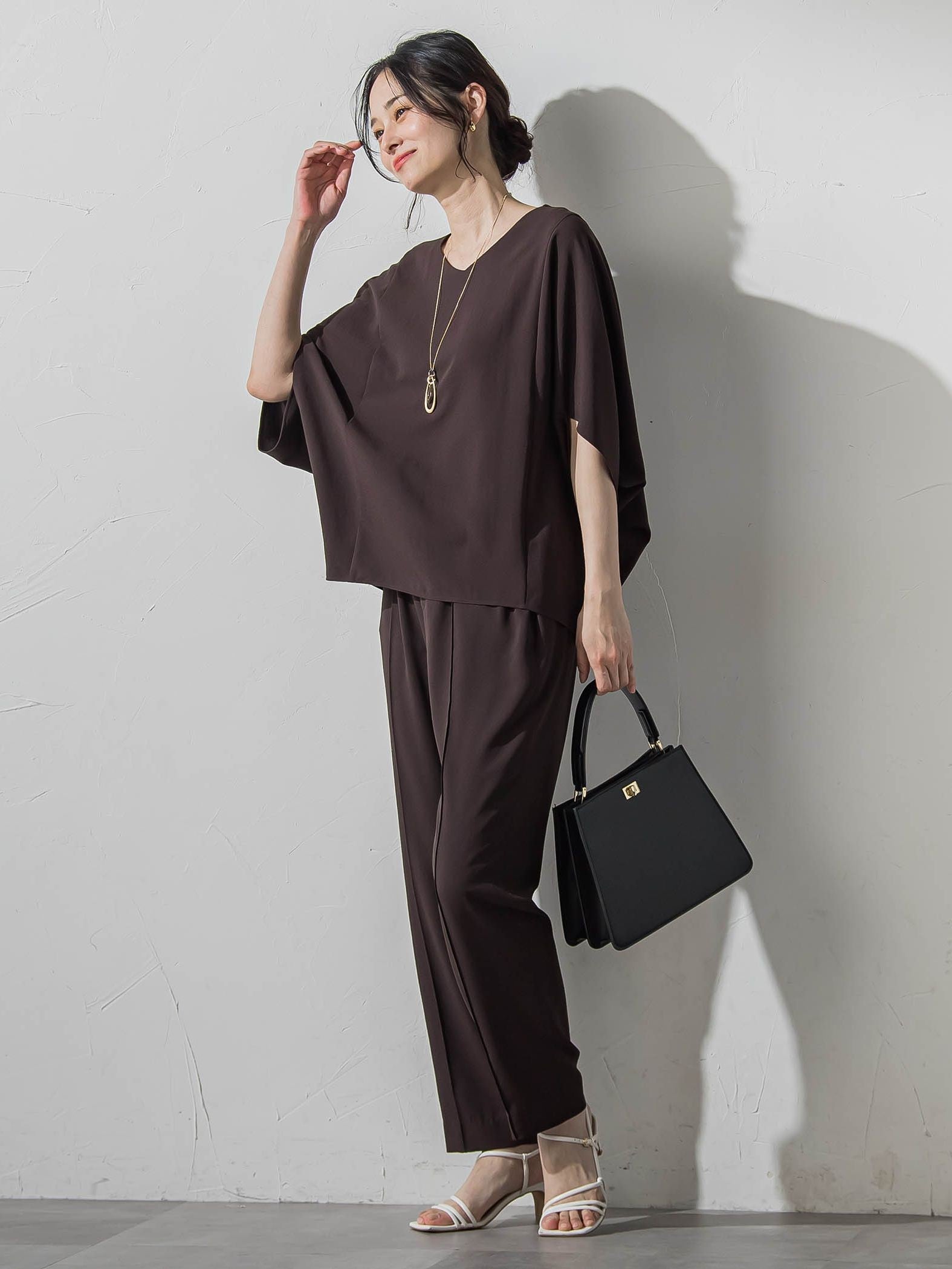 ≪シリーズ累計3万枚突破！/動画あり≫【ラクする美人服】ポンチョブラウス≪WEB限定カラーあり≫