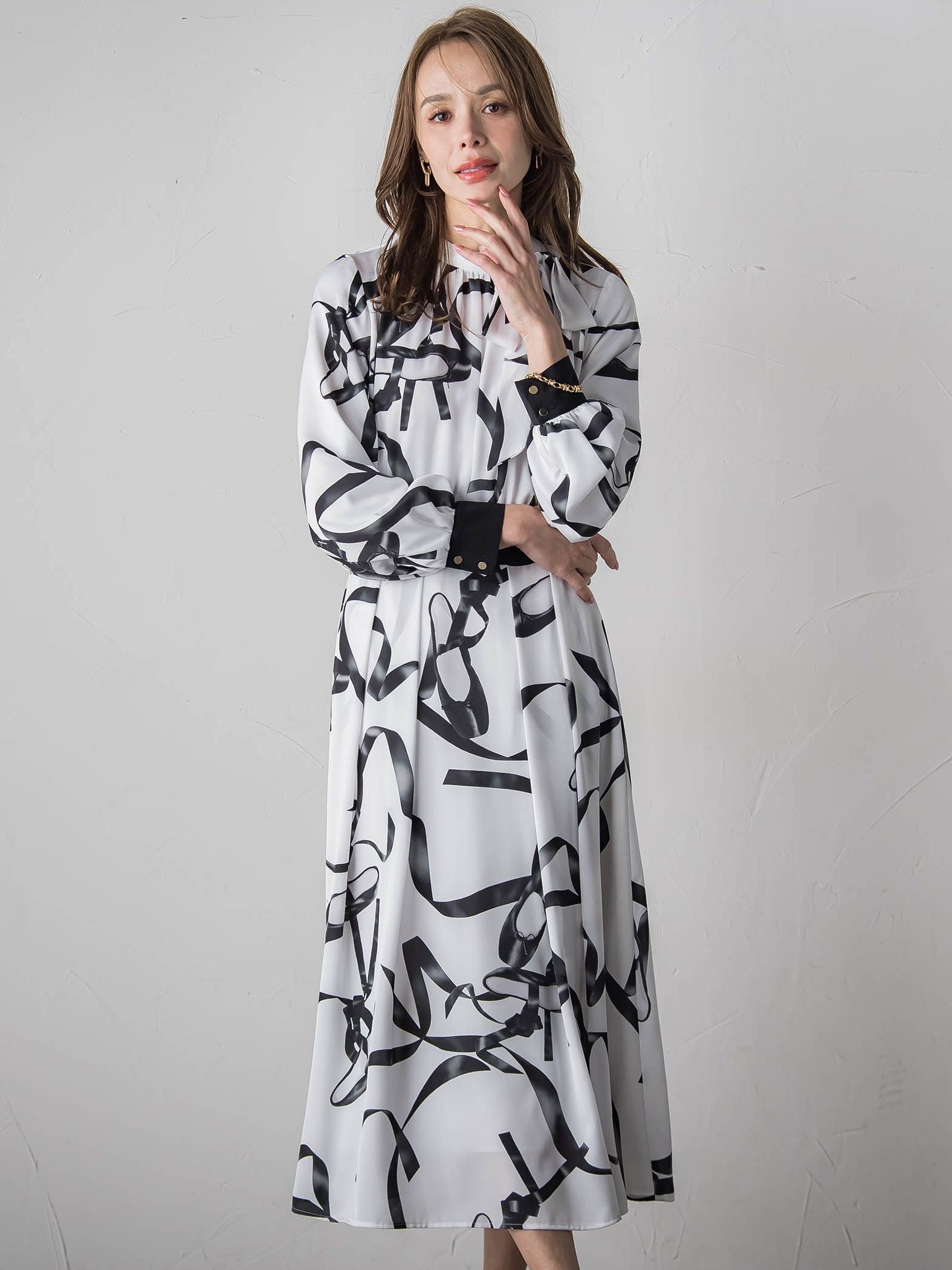 トゥシューズワンピース