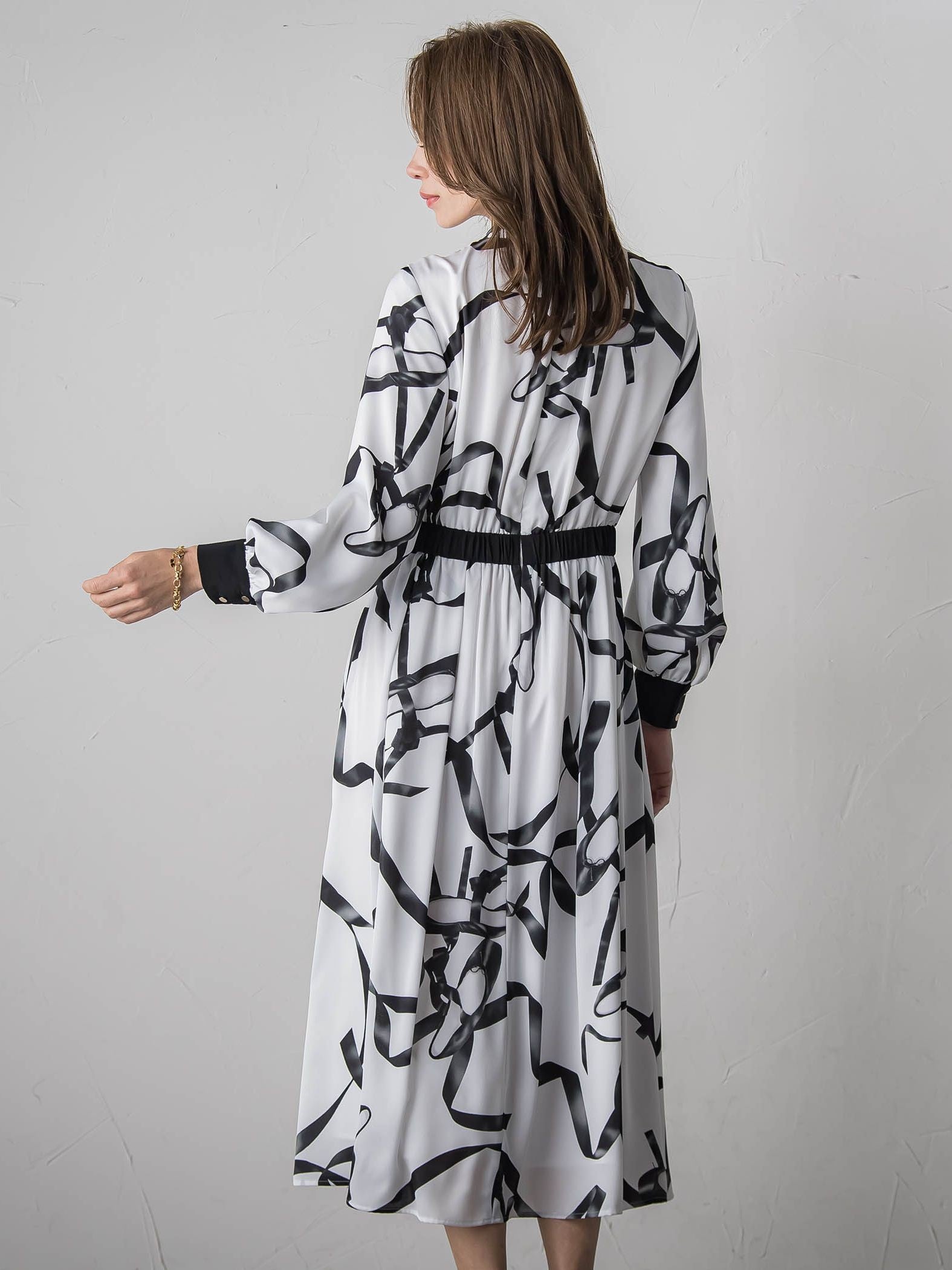 トゥシューズワンピース