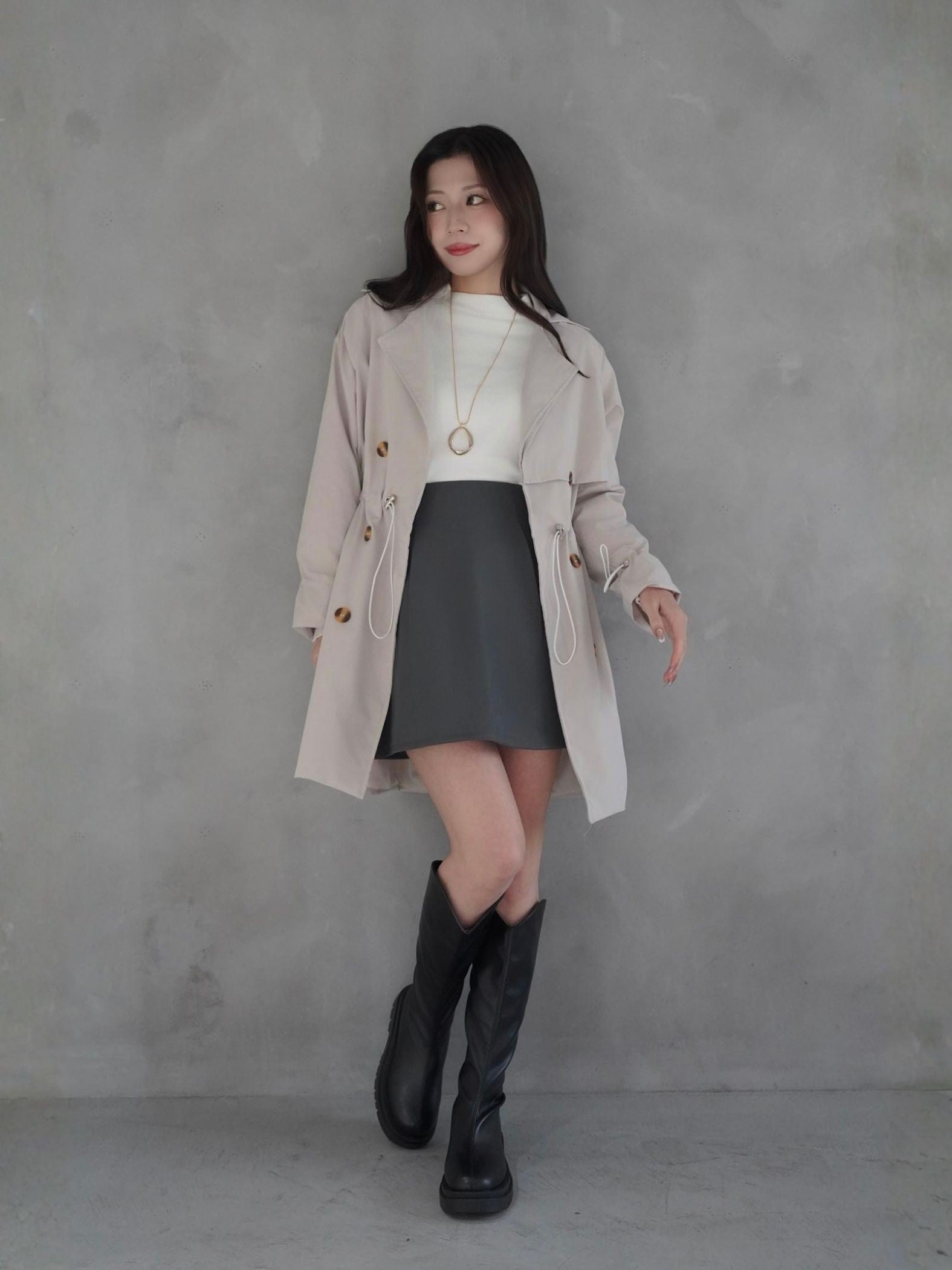 Middle Trench Coat