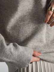 【ふわもち】Vネックニット≪洗濯機で洗える≫