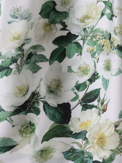 クリスマスローズスカート