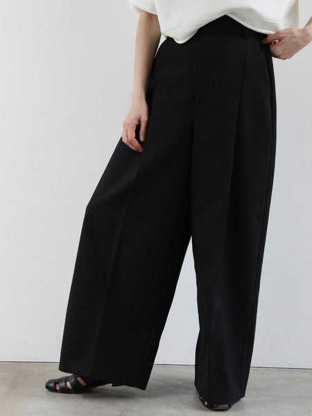 Gabardine tack trousers【日本製】≪手洗い可能≫