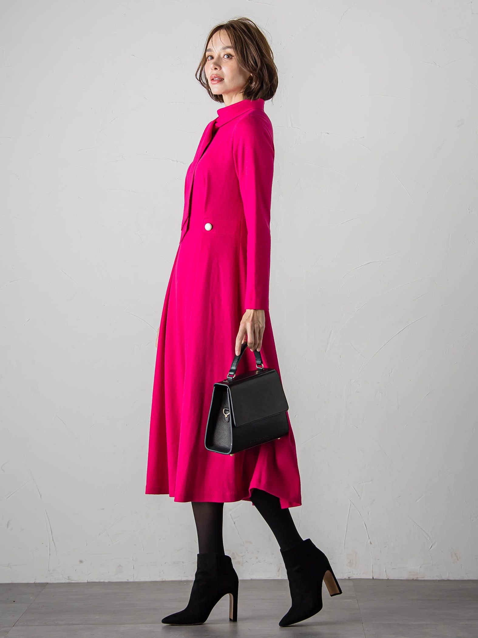 【WEB限定カラーあり/新色追加】ルミナリー圧縮スムースワンピース