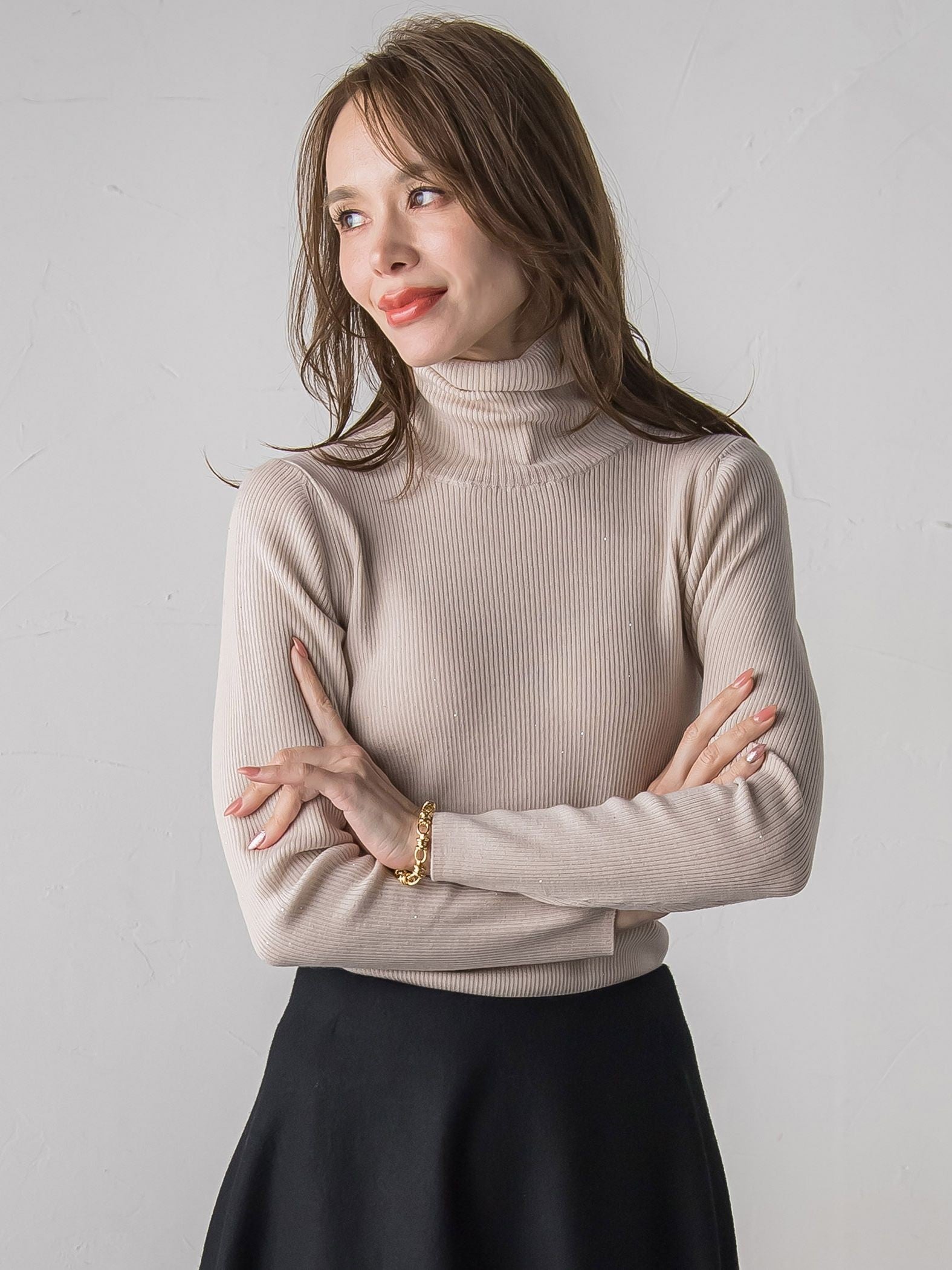 【新色追加】スパンコールリブタートルニット