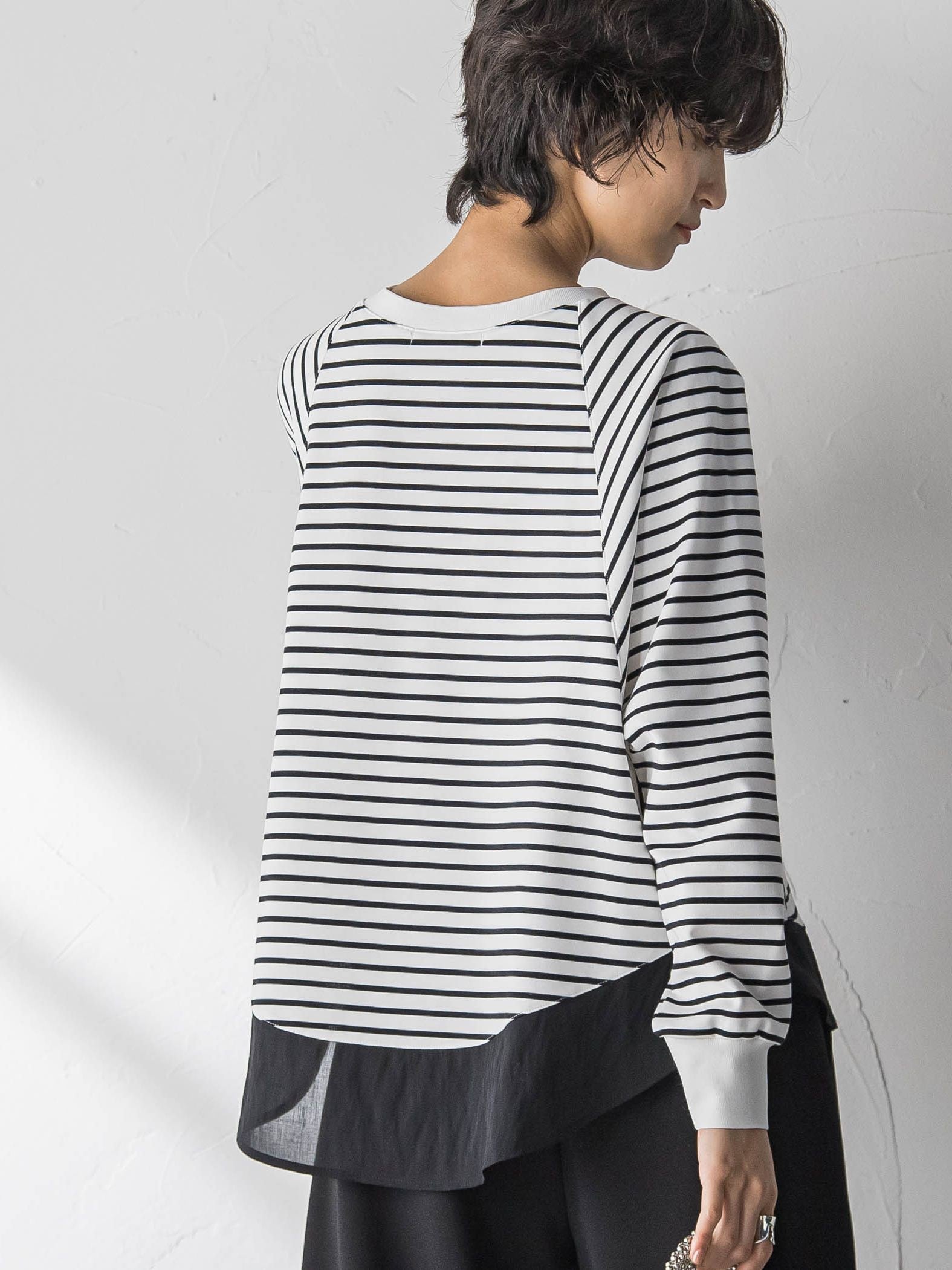 ポンチローマラウンドヘムドッキングプルオーバー