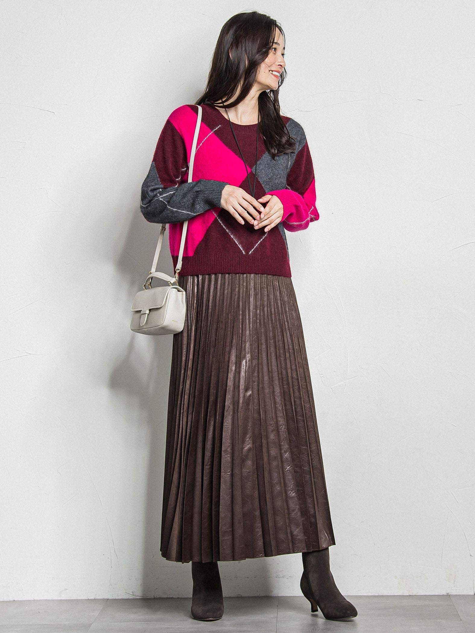 【カタログ掲載】レザーライクサテンプリーツスカート≪洗える≫