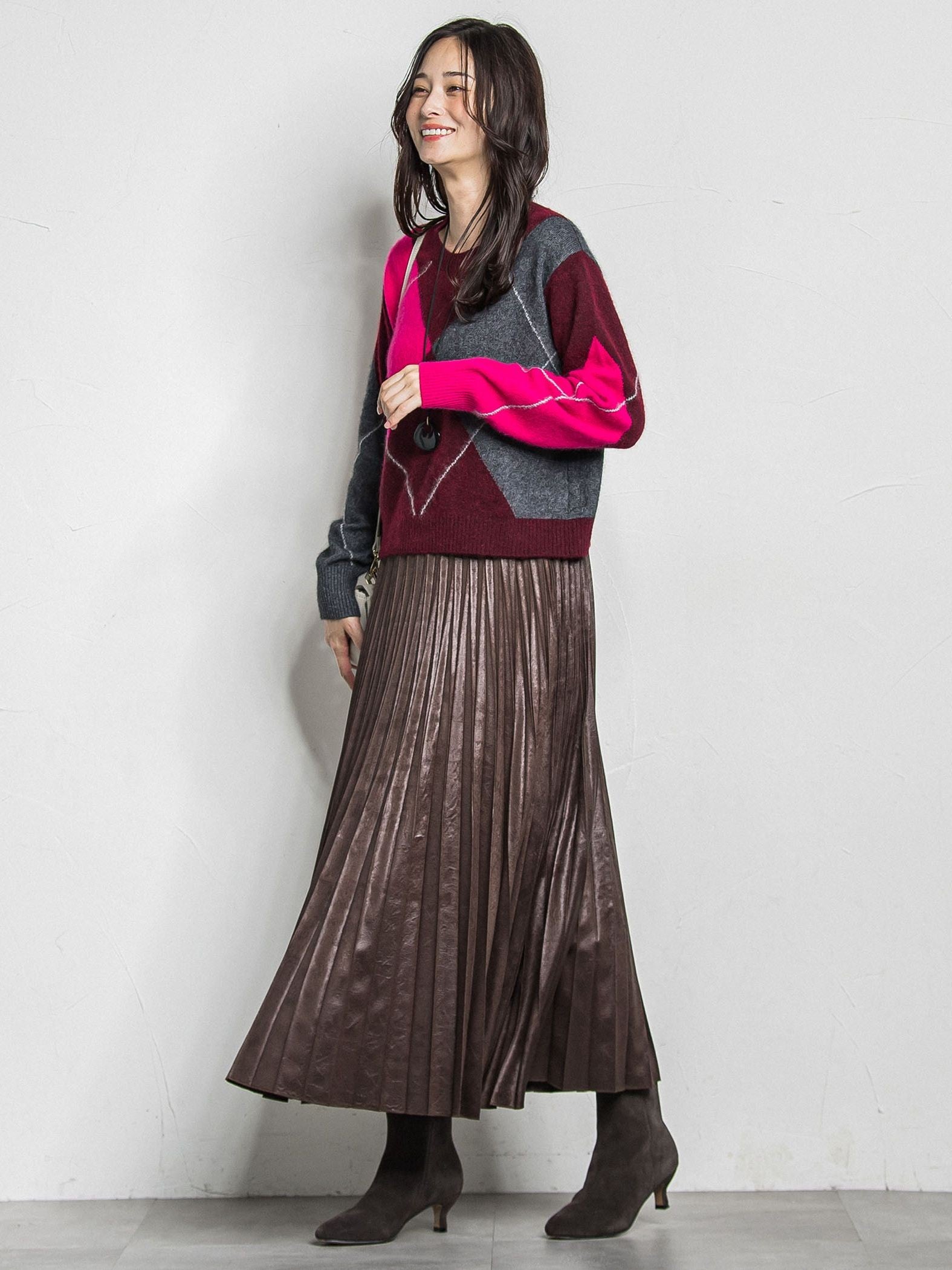 【カタログ掲載】レザーライクサテンプリーツスカート≪洗える≫