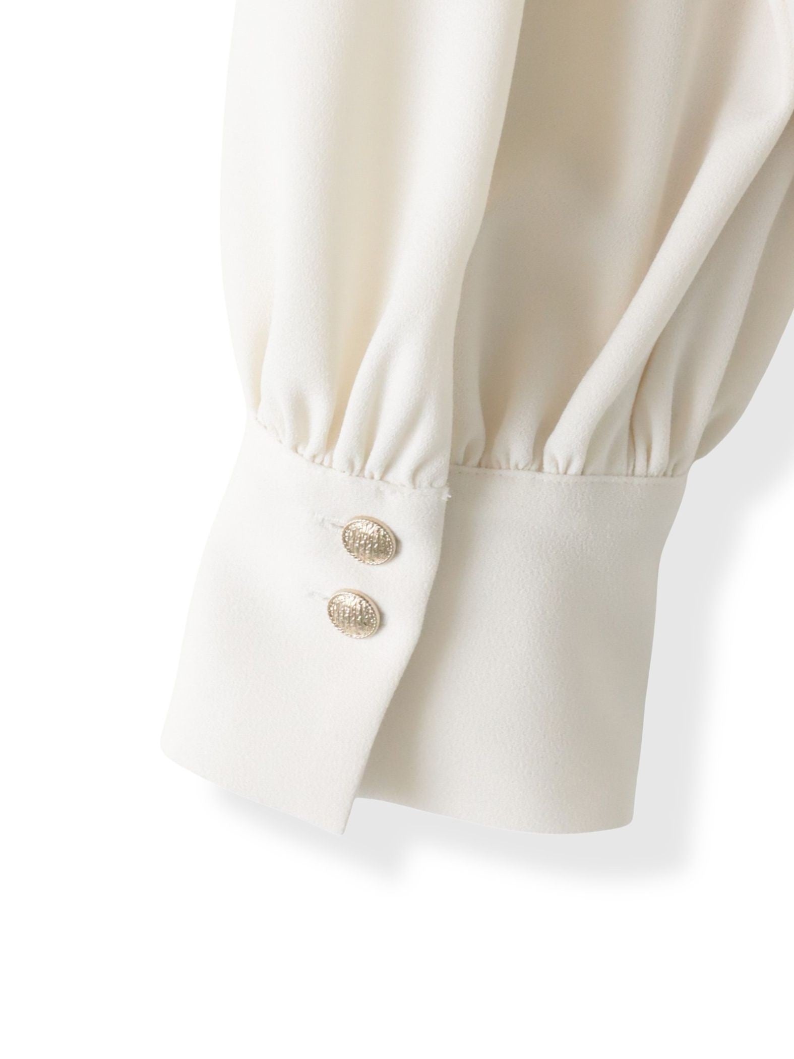 フリルネックボウタイブラウス≪洗濯機で洗える≫