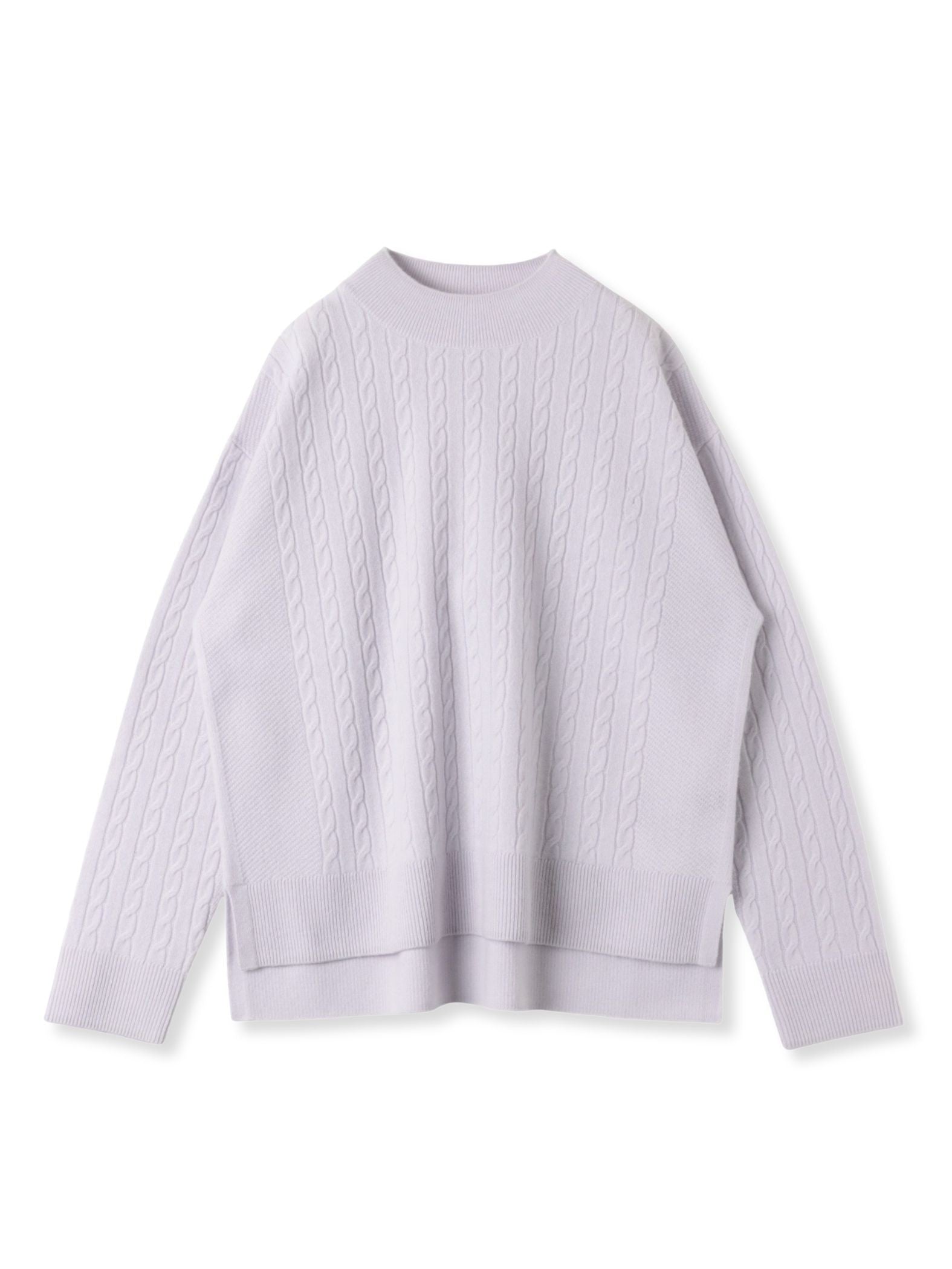 ケーブルニット