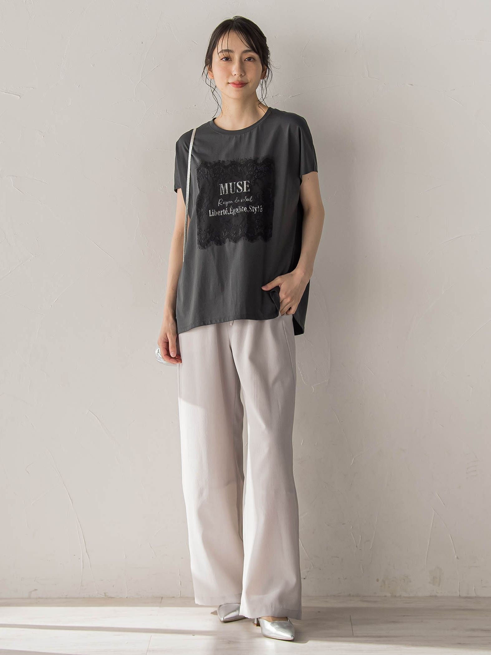レースたたき付けプリントTシャツ