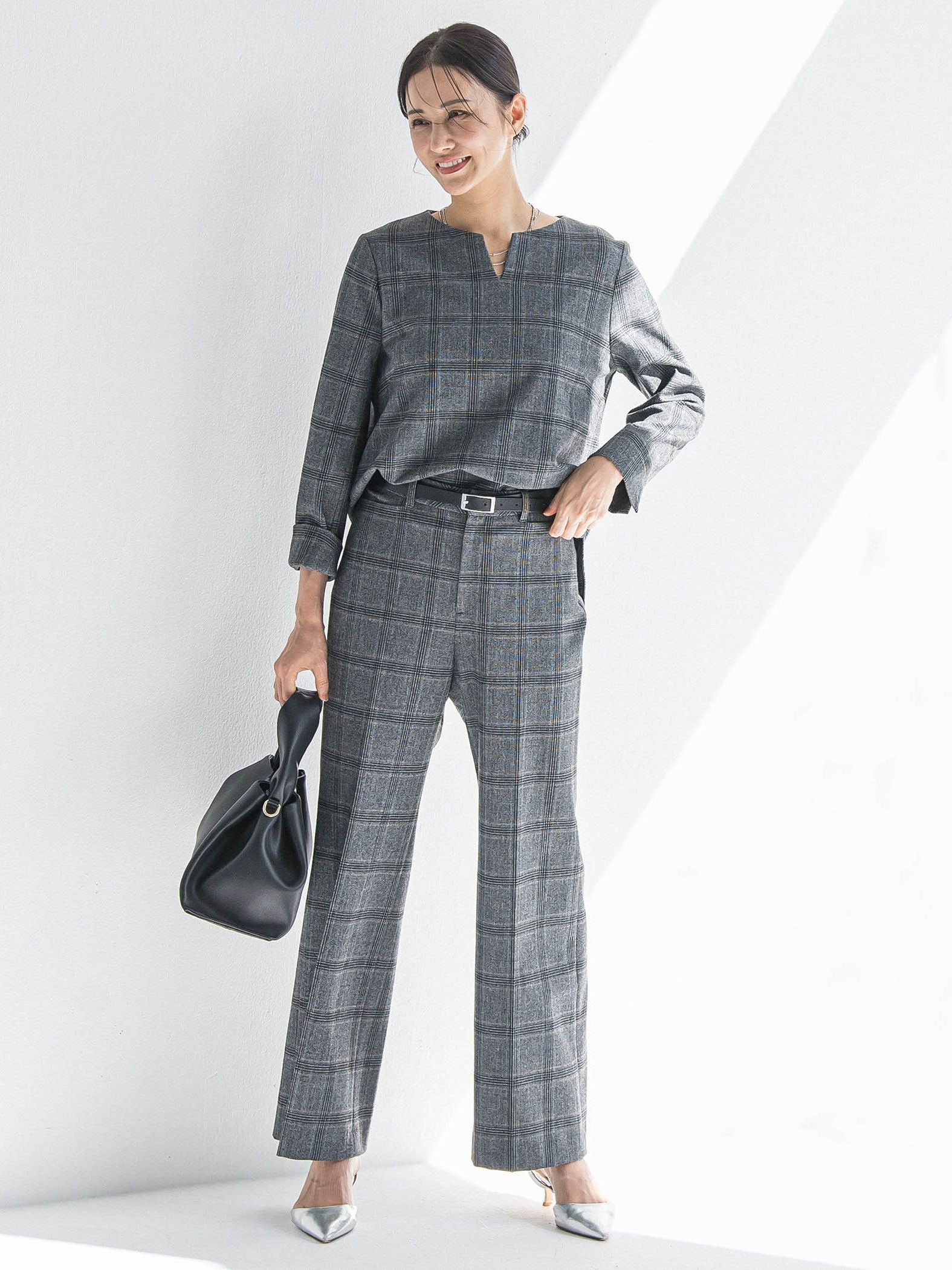 両面起毛キーネックブラウス＜WEB限定11号サイズ＞