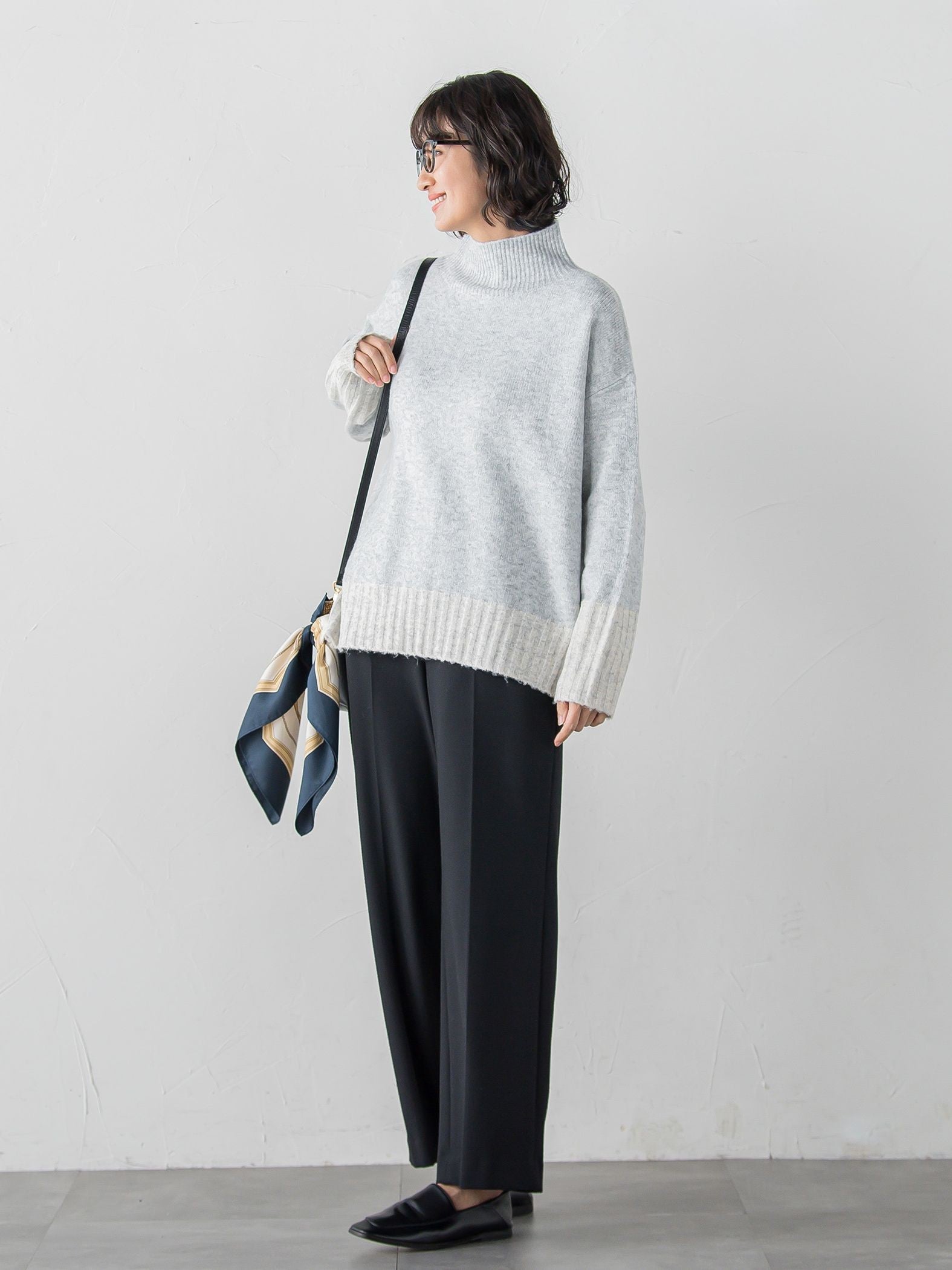 【WEB限定】”ふんわり配色の”もっちりハイネックニット