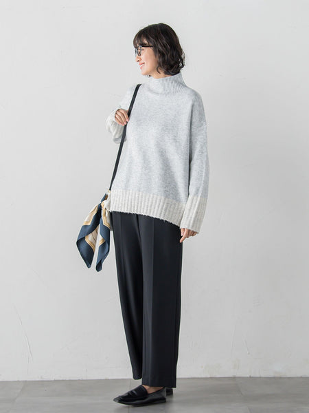 【WEB限定】”ふんわり配色の”もっちりハイネックニット