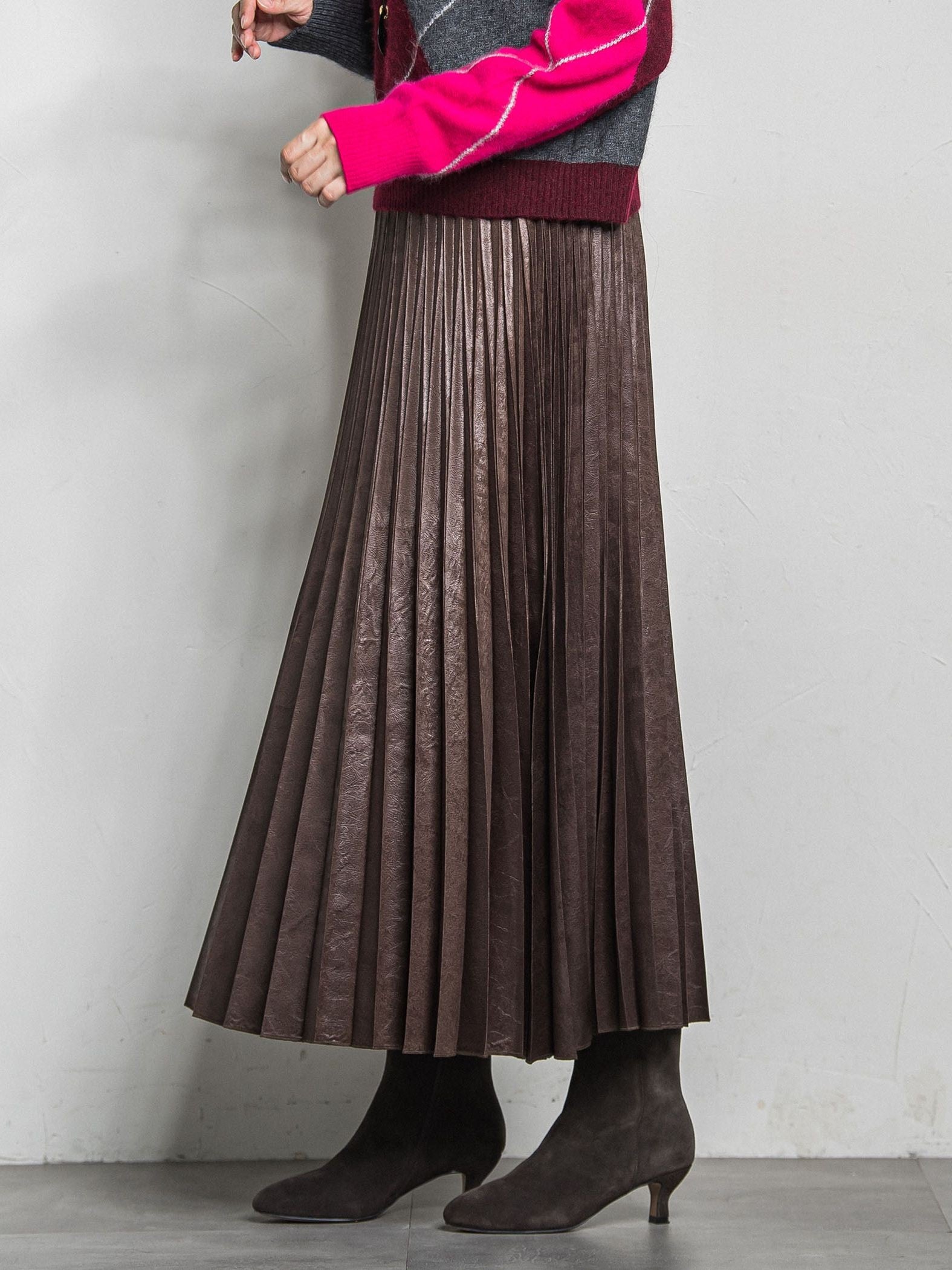 【カタログ掲載】レザーライクサテンプリーツスカート≪洗える≫