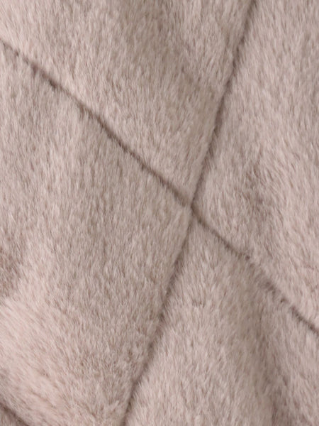 【WEB限定】”まるで毛布”どちらも主役リバーシブルアウター