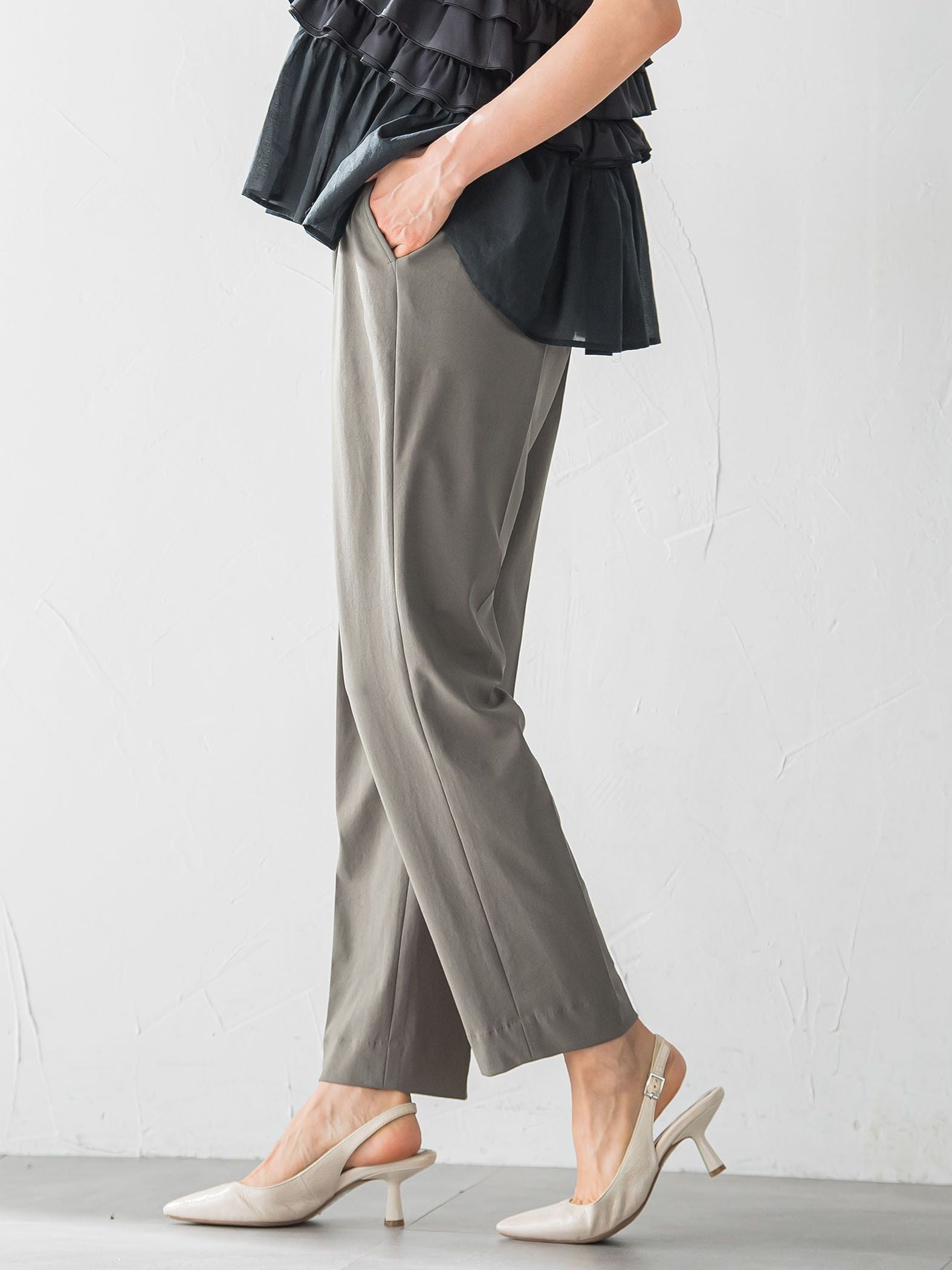 【追加生産】【WEB限定】Active Beautyテーパードパンツ≪13号・15号あり/洗濯機で洗える≫